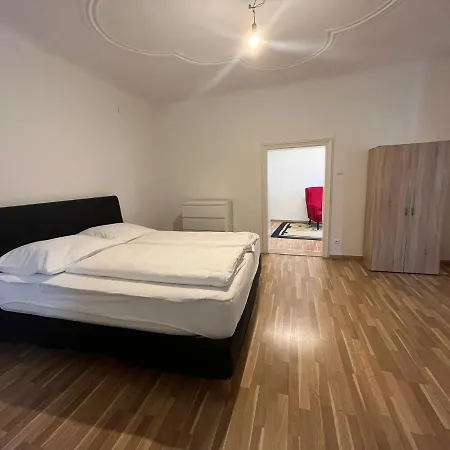 Hagmann's Altstadt 2 كريمس ان دير دوناو